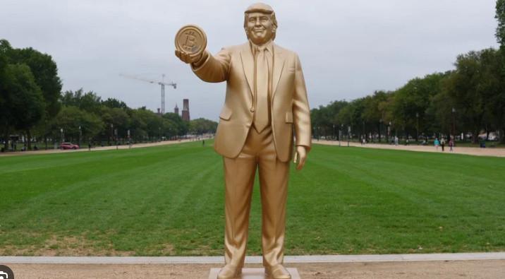 Вашингтондо Дональд Трамптын алтын айкели тургузулду КООМ ПРЕСС - Кыргызстан жаңылыктары, Жаңылыктар, Кабарлар, Окуялар, Бишкектин жаңылыктары, Күндүн жаңылыктары